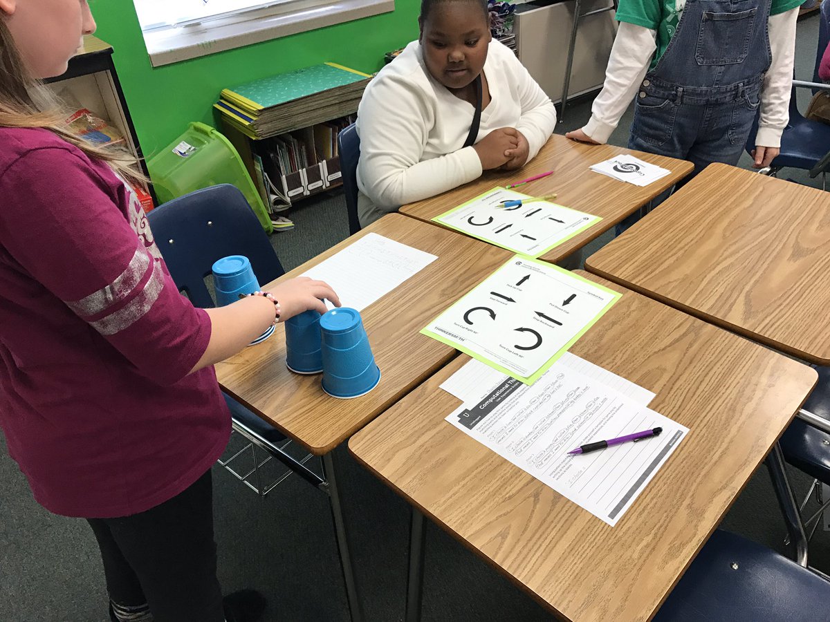 <a href="/WellsBeavers/">Wells Elementary</a> were at it again today. #HourofCode 5th graders went unplugged with a <a href="/THINKERSMiTH/">Thinkersmith</a> lesson @WCS_TechDept