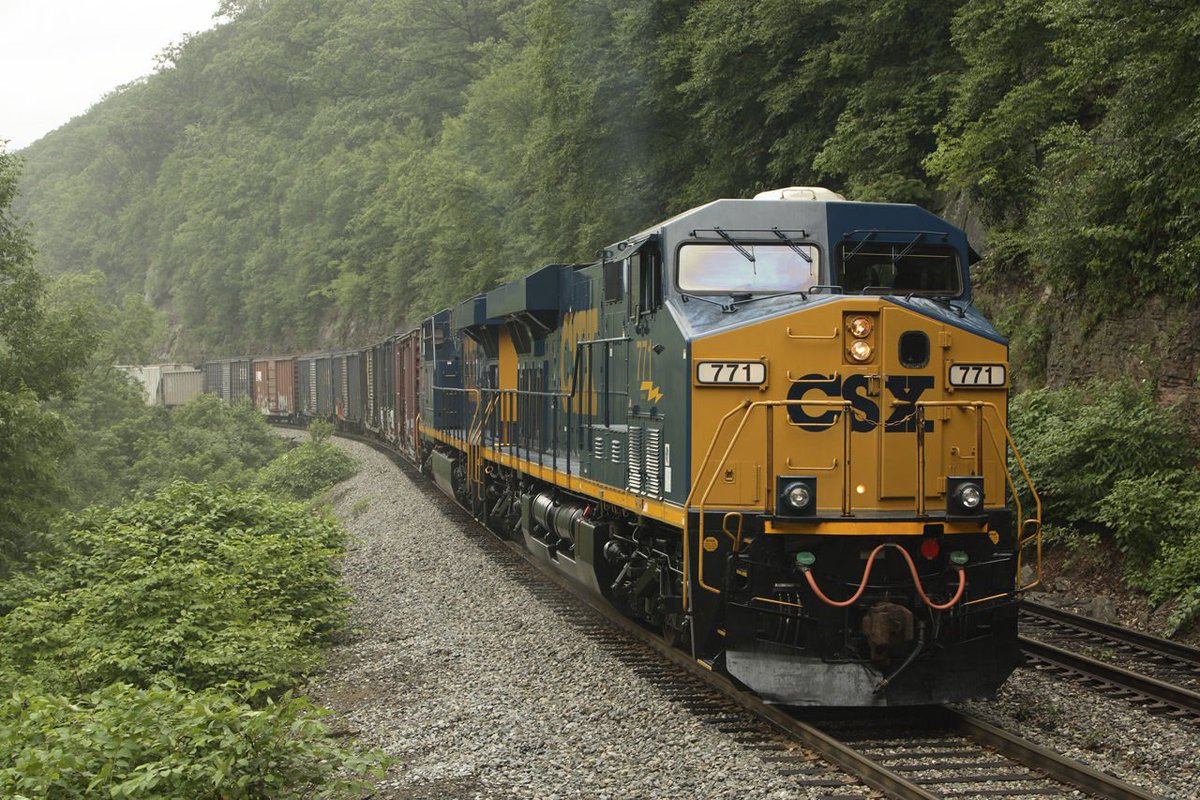 CSX's tweet image. What's the best snack in your fridge right now? We bet it was shipped by rail!