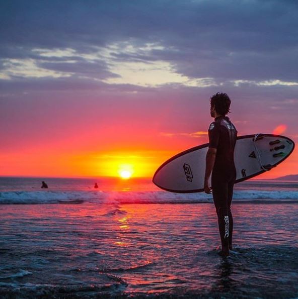 #FotoDelDia #surf #sunset #venicebeach #LosAngeles CF: <a href="/venicelife600/">venice_life600</a> bit.ly/2h7vClG