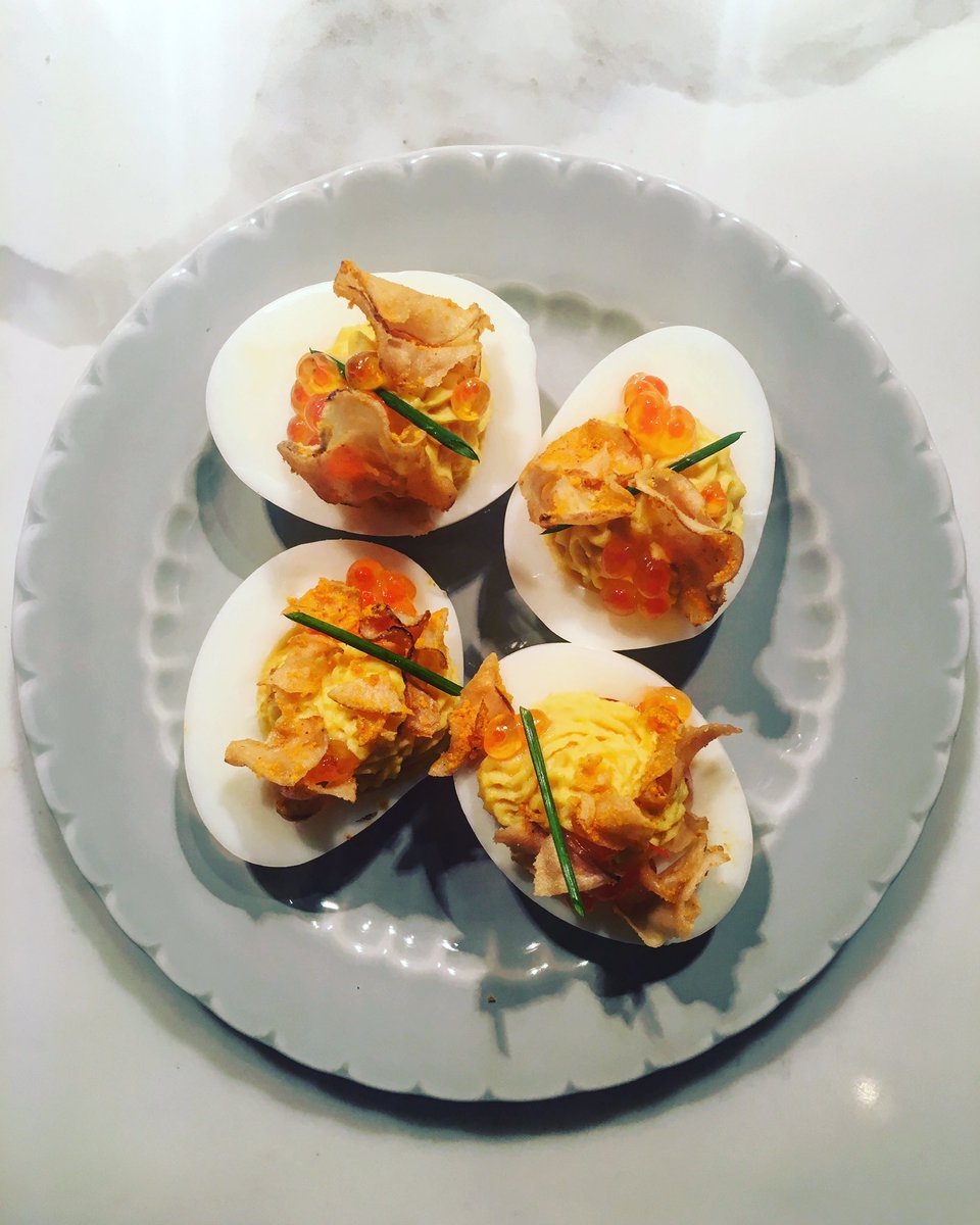 DixieChicago's tweet photo. Deviled Egg special: Trout roe. Pickled cherry bomb pepper. Sunchoke chip. #chicago #deviledegg #eggs #dixie https://t.co/74ZVF6nsXQ