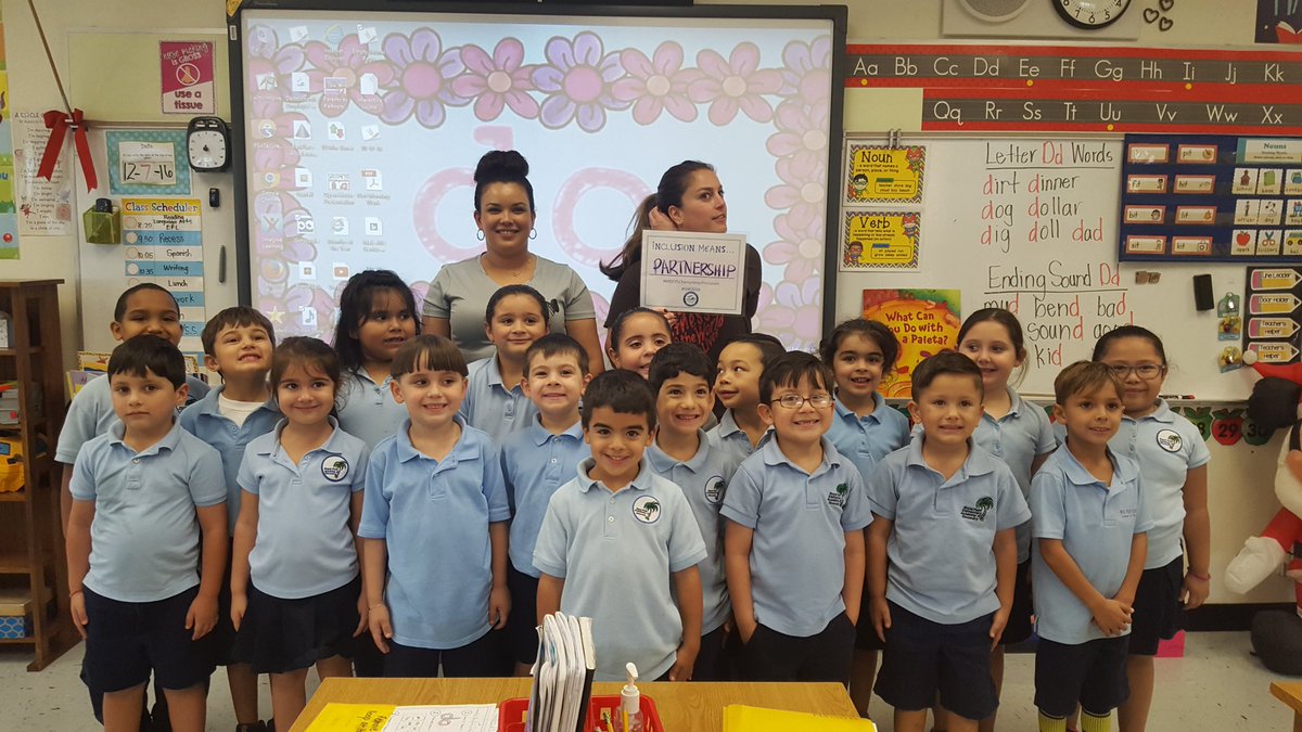 sldInclusion's tweet photo. @RoyalPalmElem today to celebrate #ISW2016 with these #MDCPSChampionsofInclusion https://t.co/ZP28SpPRaT