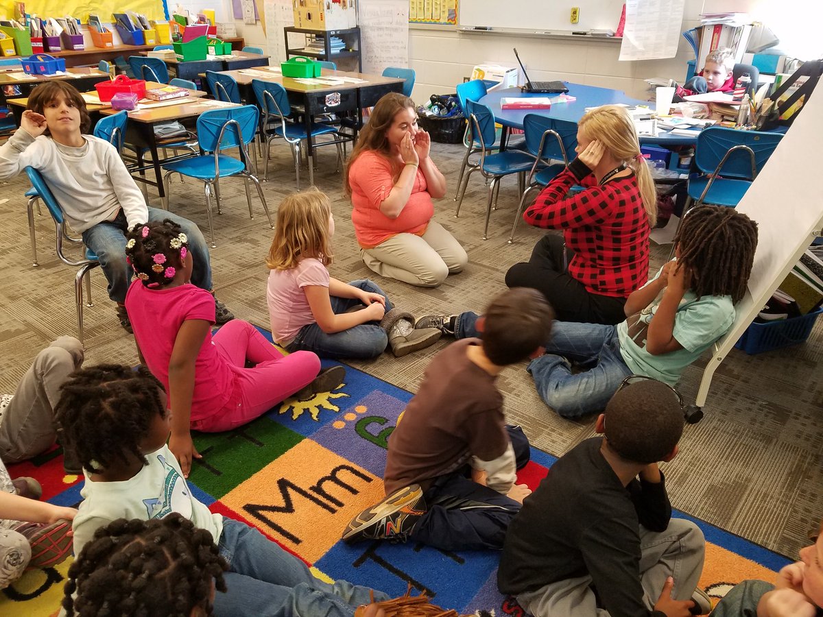 tima_williams's tweet image. @HFE365 second gr Ts model lips and ears. #classroombasedpd #growingmathminds