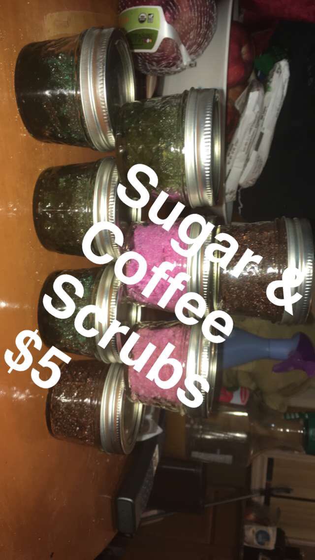 obriensbbg's tweet photo. I make face masks as well dm me I deliver !! https://t.co/Bp6iRZnjNU