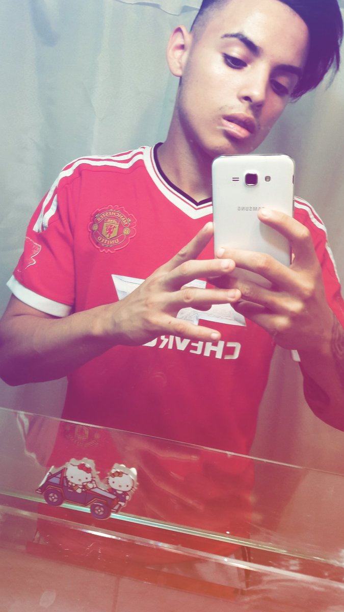 Meshhook's tweet photo. Futboll https://t.co/pL4SsrMkWE