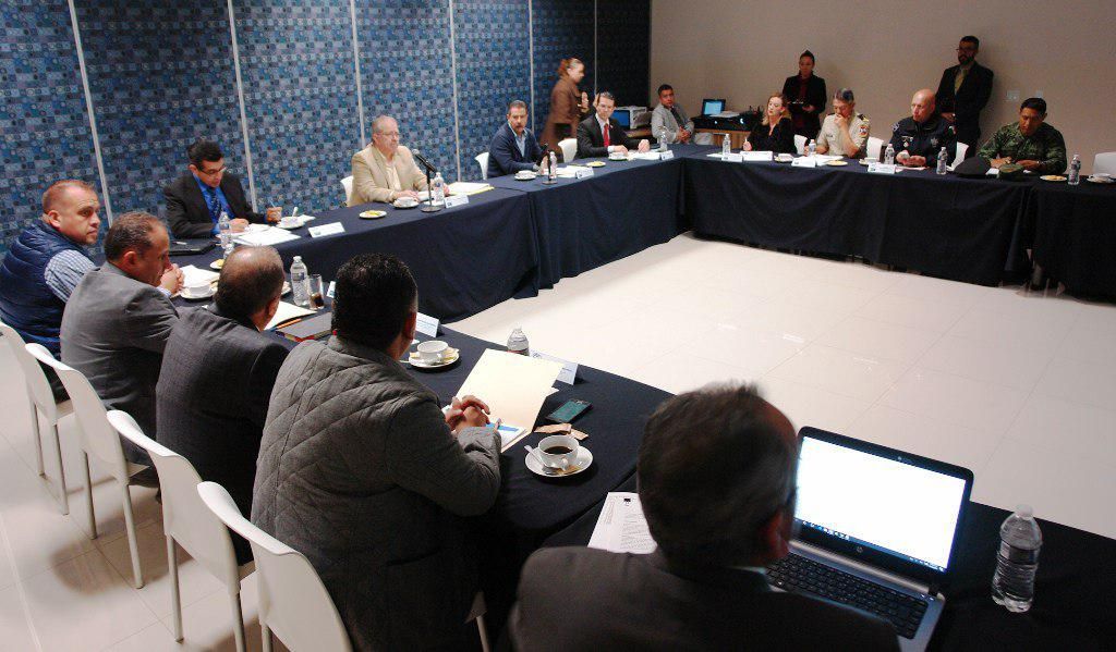 pazgobgente's tweet photo. Consejo Estatal de #SP toma protesta como nuevo integrante a #PDHG José Raúl Montero de Alba. Presentes #SSPE @AlvarCdeV y #SG #ToñoSalvador https://t.co/rOHTX6Ymt3