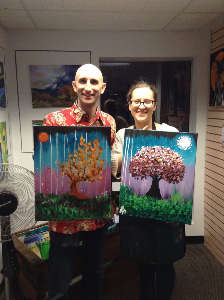 TheLoadedBrush's tweet image. #painting #happylittletrees with our 🤖#paintingrobot. 👾🎨🙂🌳