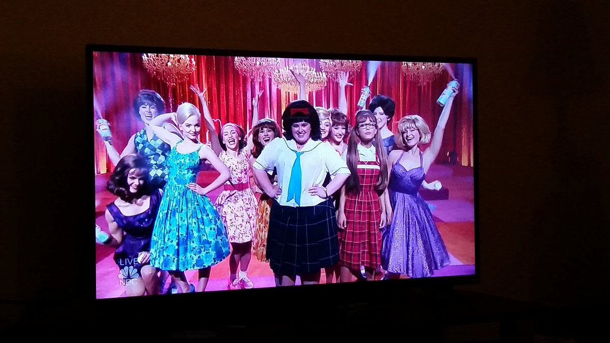 m_denny06's tweet photo. Take me back to Baltimore! #HairsprayLive #MarylandGirl https://t.co/1uT22R7MTG