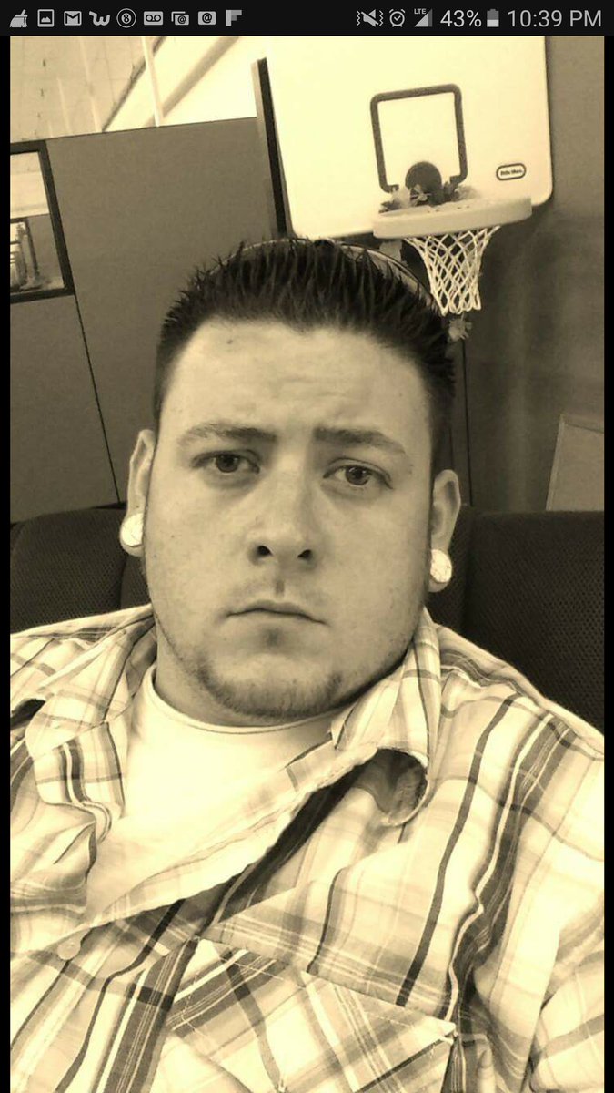 bigdaddy9toes's tweet photo. Boss status https://t.co/MsxFC6lSDH