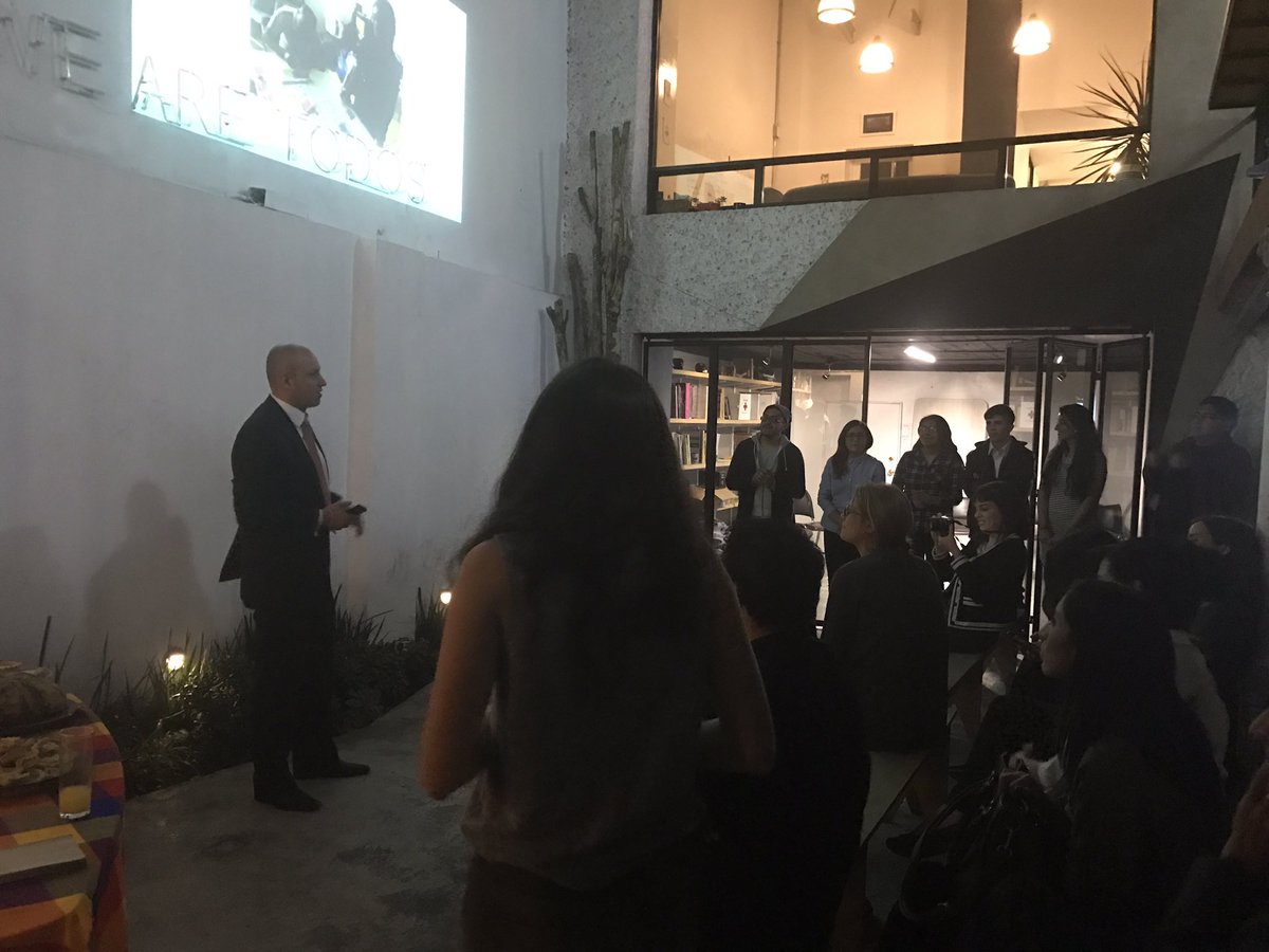 makesense's tweet photo. Clausura 1er prog. pedagógico MKS en México, #SenseAcademy. Alumnos presentaron prototipo d solución al reto d @LaboratoriaMX Gracias @nokia https://t.co/mtbhPHowCT