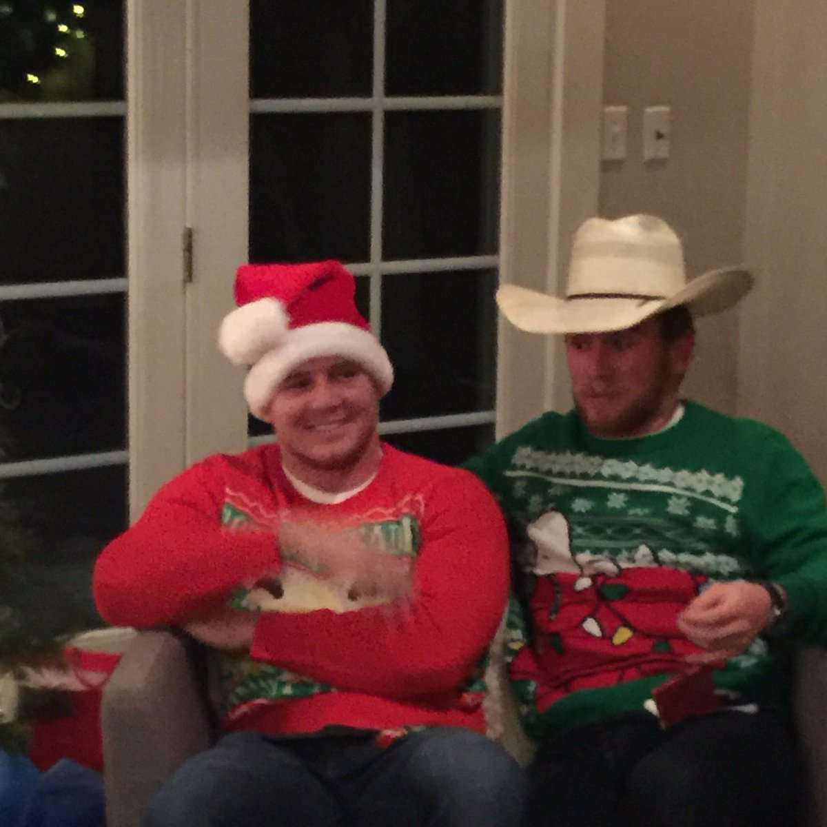 CoachChoateFB's tweet photo. Had a jolly good time with Bobcat class of 2018 tonight.  #family https://t.co/46PBXjSZtM