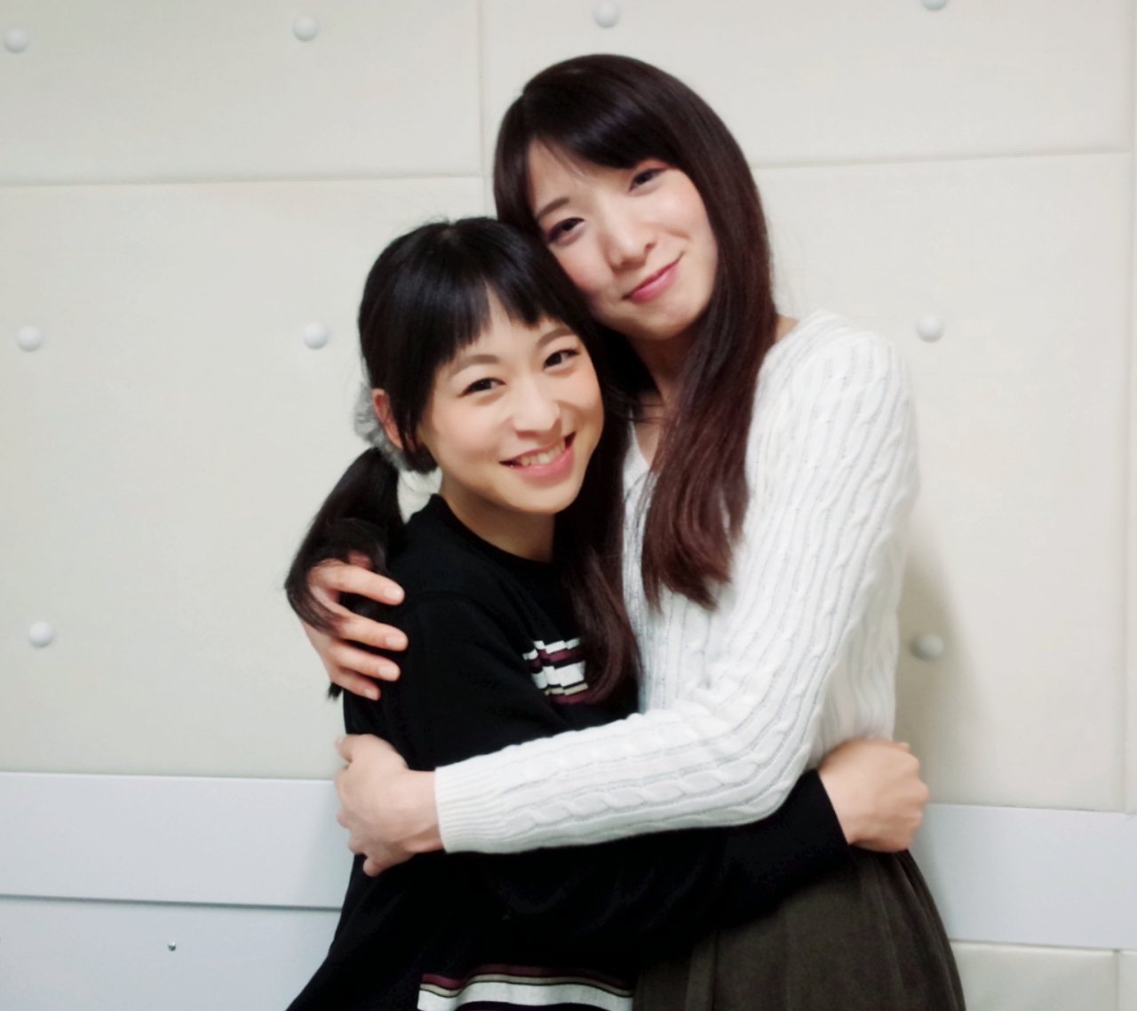 Twitter पर 杉山由恵 そしてラジオ内での宣言通り徳井さんとはぐはぐさせていただきました 艸 グフフ 快くはぐはぐさせて下さった徳井さんと ニヤケる表情を抑えようと必死な私 O T Co K0igiozjg0 Twitter पर 杉山由恵 そしてラジオ内での宣言通り徳井さんとはぐはぐさせていただきました 艸 グフフ 快くはぐはぐさせて下さった徳井さんと ニヤケる表情を抑えようと必死な私 O T Co K0igiozjg0