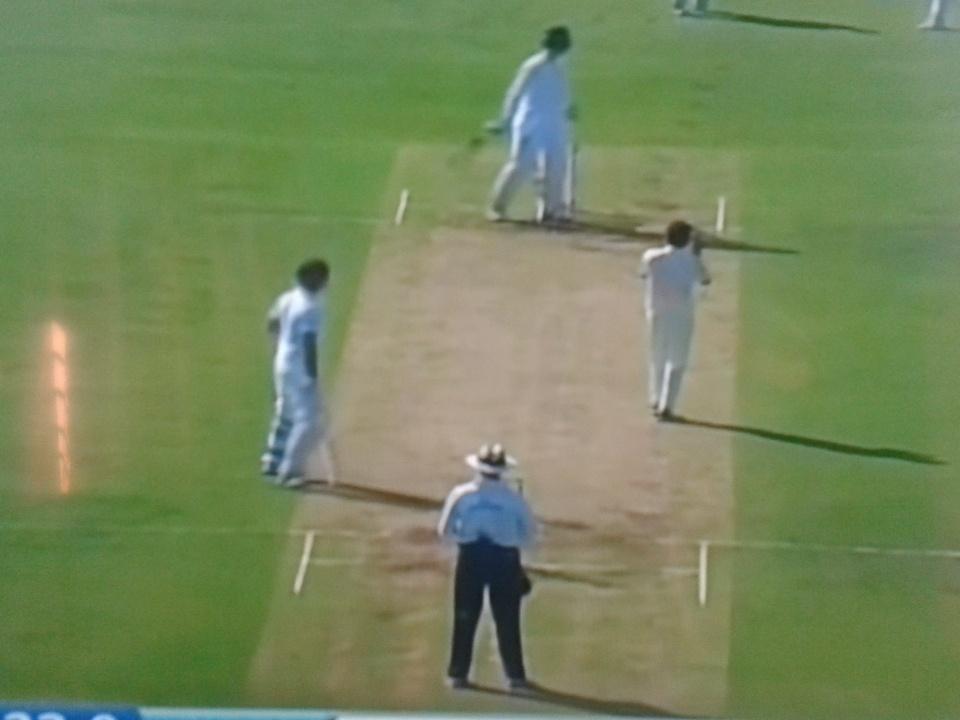 krishna_rawat1's tweet photo. ENG-23/0/6.4 ovr 
Vs iND 
Day -1 
4th Test match https://t.co/31Bpm1w8yg
