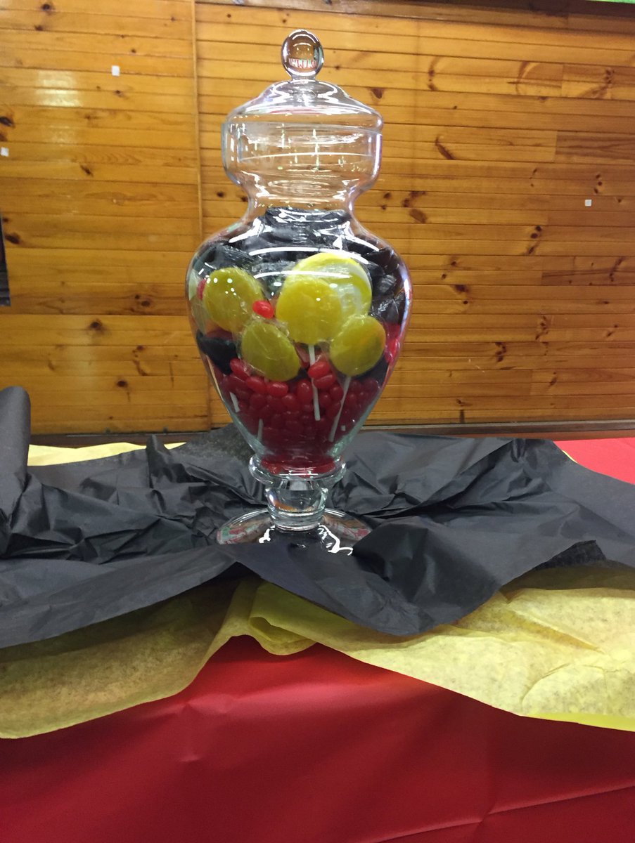 Paulina Alone tweet media