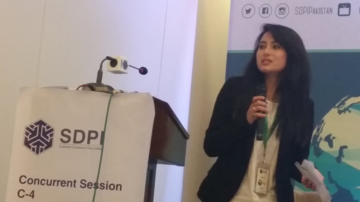 SLRCtweet's tweet photo. @SoaneeKay from @SLRCtweet examining the old age allowance and perceptions of state in Rolpa #nepal #SDC2016 https://t.co/MyyS689fD5