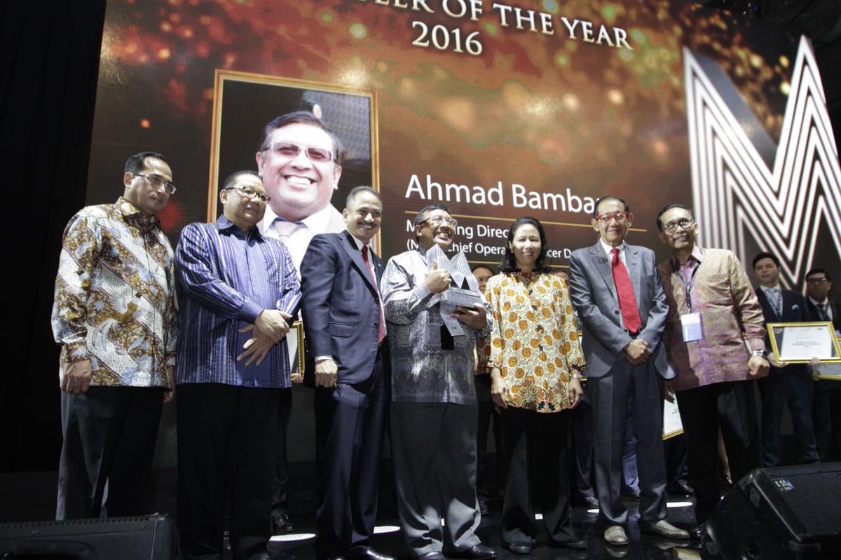 Kementerian Pariwisata (@kemenpariwisata) on Twitter photo Menpar <a href="/ir_ariefyahya/">Arief Yahya</a> menghadiri Markplus Conference 2017 sekaligus Acara Penganugerahan Marketeer of the Year 2016.
#PesonaIndonesia Menpar <a href="/ir_ariefyahya/">Arief Yahya</a> menghadiri Markplus Conference 2017 sekaligus Acara Penganugerahan Marketeer of the Year 2016.
#PesonaIndonesia