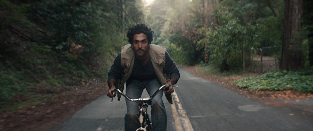 Tribeca's tweet photo. BURN COUNTRY, a nervy thriller with a first-rate star turn from #Tribeca2016 Best Actor Dominic Rains, opens Friday. https://t.co/Bkr2crXMUs https://t.co/S7EqAFIblo
