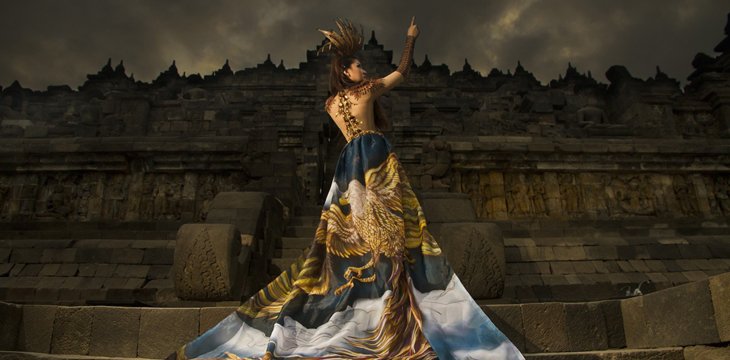 indonesiadesign's tweet photo. #NYFW #CoutureWeek award winner Diana Putri talks about her rise to become a #couture connoisseur https://t.co/012l7FK9xX #fashion #indo https://t.co/IIgXX1BTFL