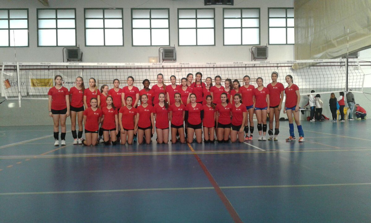 FMadridVB's tweet photo. ¡Comienza la 1a CONCENTRACIÓN del Infantil Femenino del Programa de Tecnificación! La cuenta atrás para el CESA 2017 ya está en MARCHA... ⏳⏳ https://t.co/z3Qhb8xhkO
