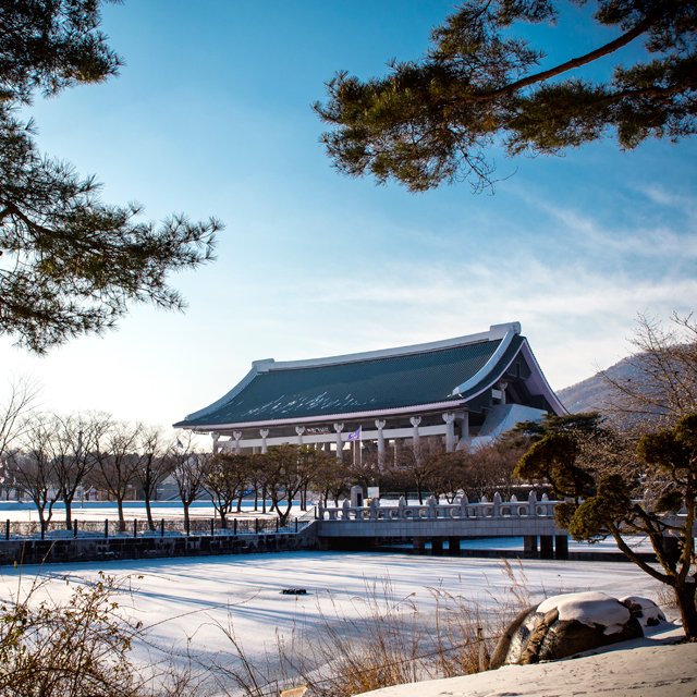 장군님들, #독립기념관 #1등급 먹었사와요! #수능 등급컷만 있는 게 아니어요.
오늘 발표한 2016년 공공기관 청렴도 측정에서 독립기념관이 1등급 먹었다는 당연한 사실을 자랑스럽게 알려드리어요~ goo.gl/C2MS7b