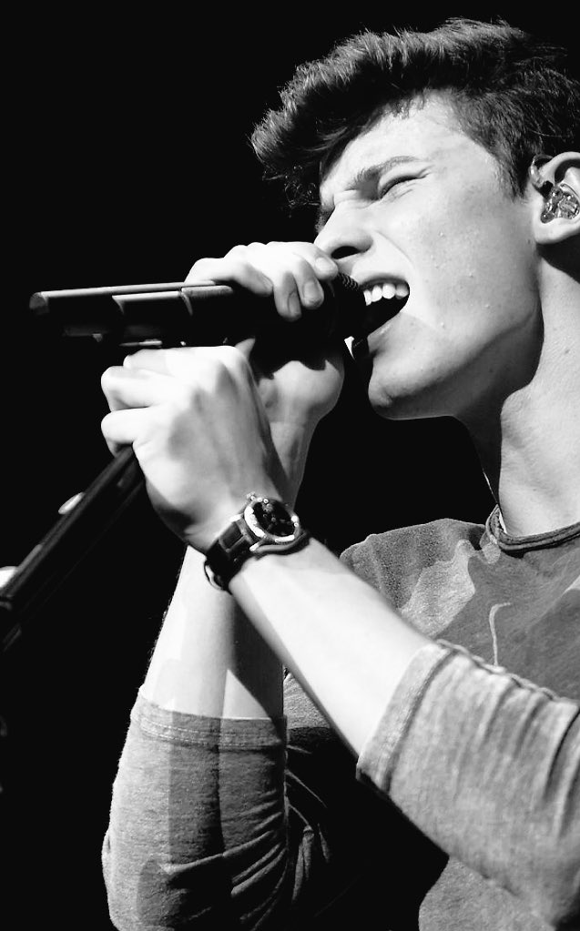 ShawnMendesSP's tweet image. Foto de Shawn en el #Q102JingleBall de Philly.