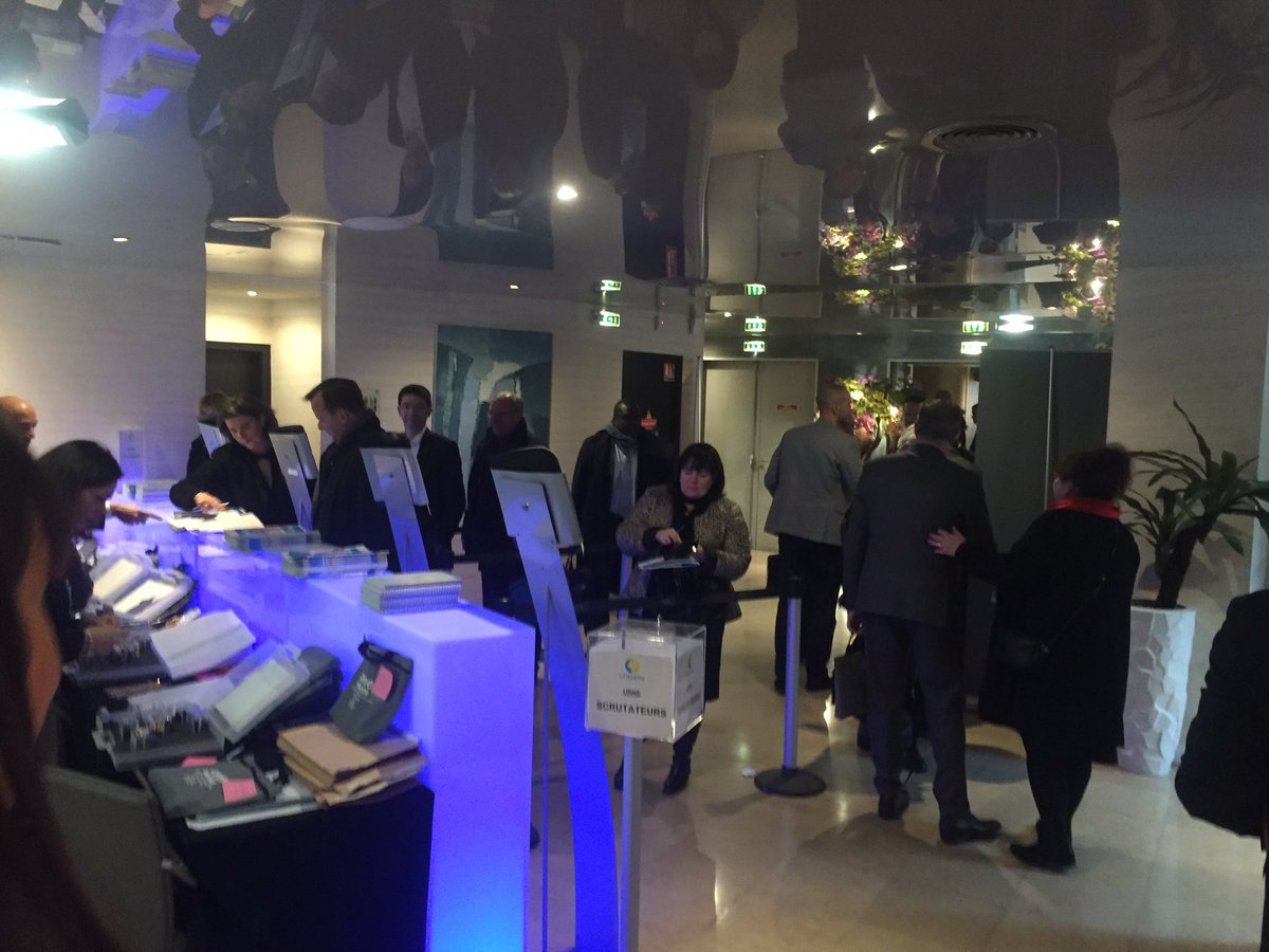 SYNERPAcom's tweet photo. Assemblée Générale du SYNERPA #ehpad #rss #sad >> rendez - vous a 14h pour notre grand zapping ! #grandezapping #GZ2016 @FAMSynerpa https://t.co/Y2uSMKebsn