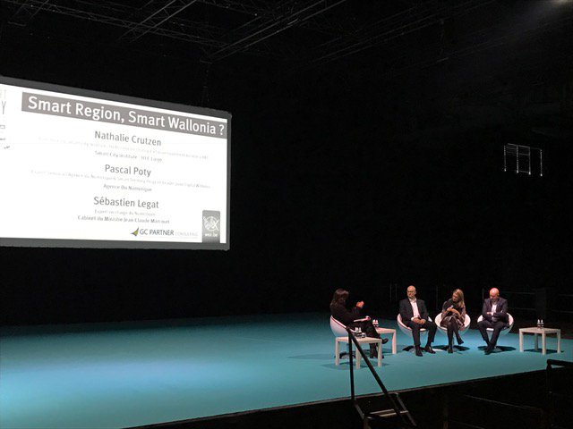Vers un prolongement de #Smartcity vers #SmartRegion Débat d'experts avec <a href="/HEC_SCI/">Smart City Institute</a> <a href="/Mobisphere/">Pascal Poty</a> <a href="/digitalwallonia/">Digital Wallonia</a> #Smartcities #SCWallonia16