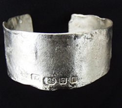 Christmas present? Stunning handmade silver jewellery from Alexandra White in Tenterden mytenterden.co.uk/Directory/alex… order via her website