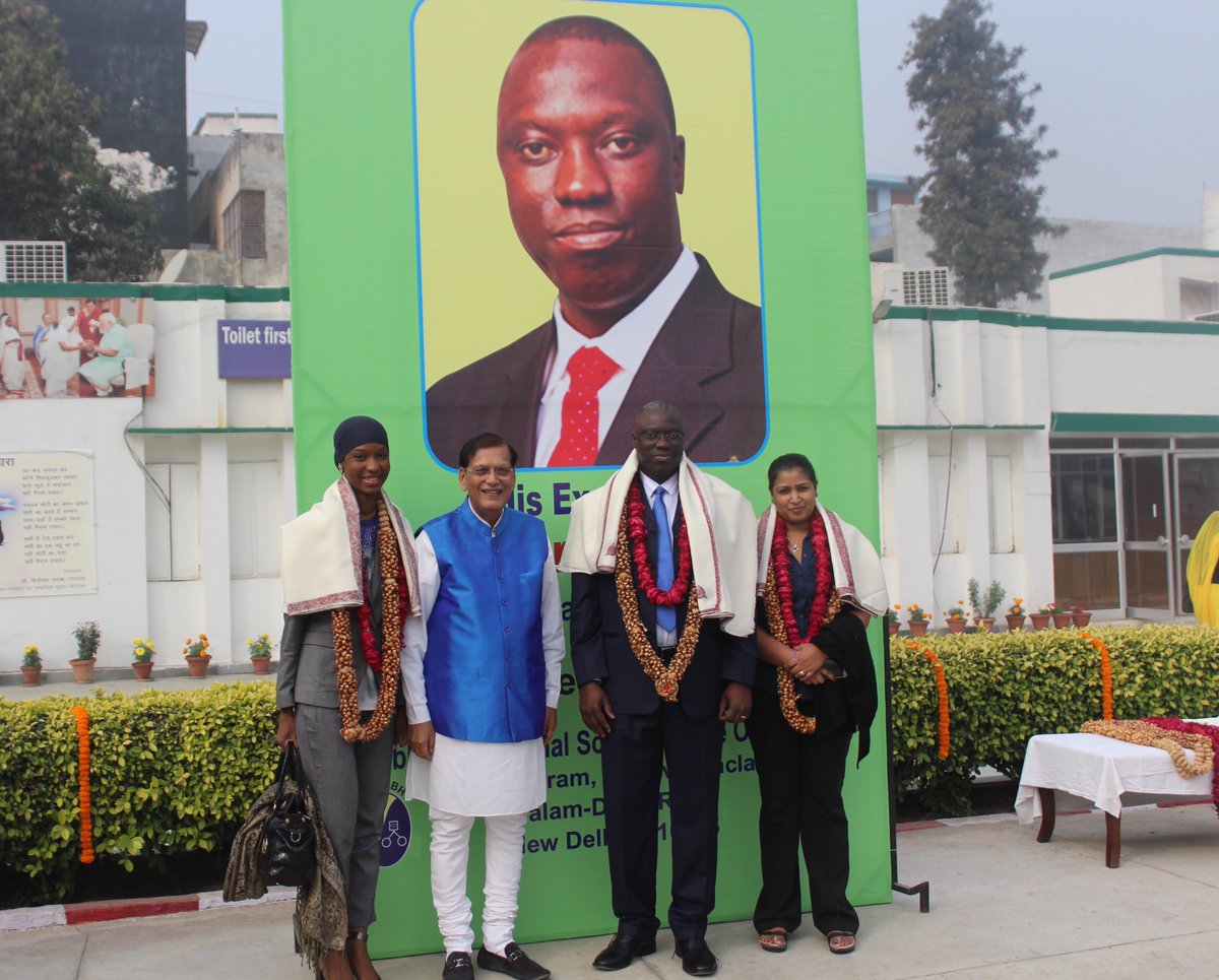 DieyaMovement's tweet photo. Our Founder @hawademe visited the @SulabhIntl Academy in #India with HE @YeahSamake and his wife @MarissaSamake #DIEYA #Pathak #Mali #Africa https://t.co/zxP75O0CuX