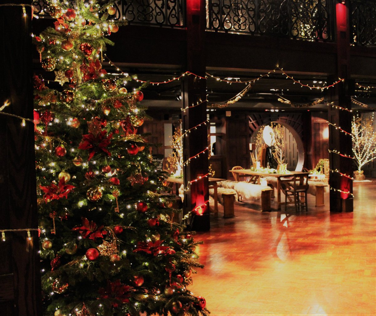 oneembankment's tweet photo. Christmas was truly felt at @oneembankment yesterday evening @SLDLondon @Event_Prop_Hire #christmasparty #venue #london #events #festive https://t.co/pQNZYmdfW3