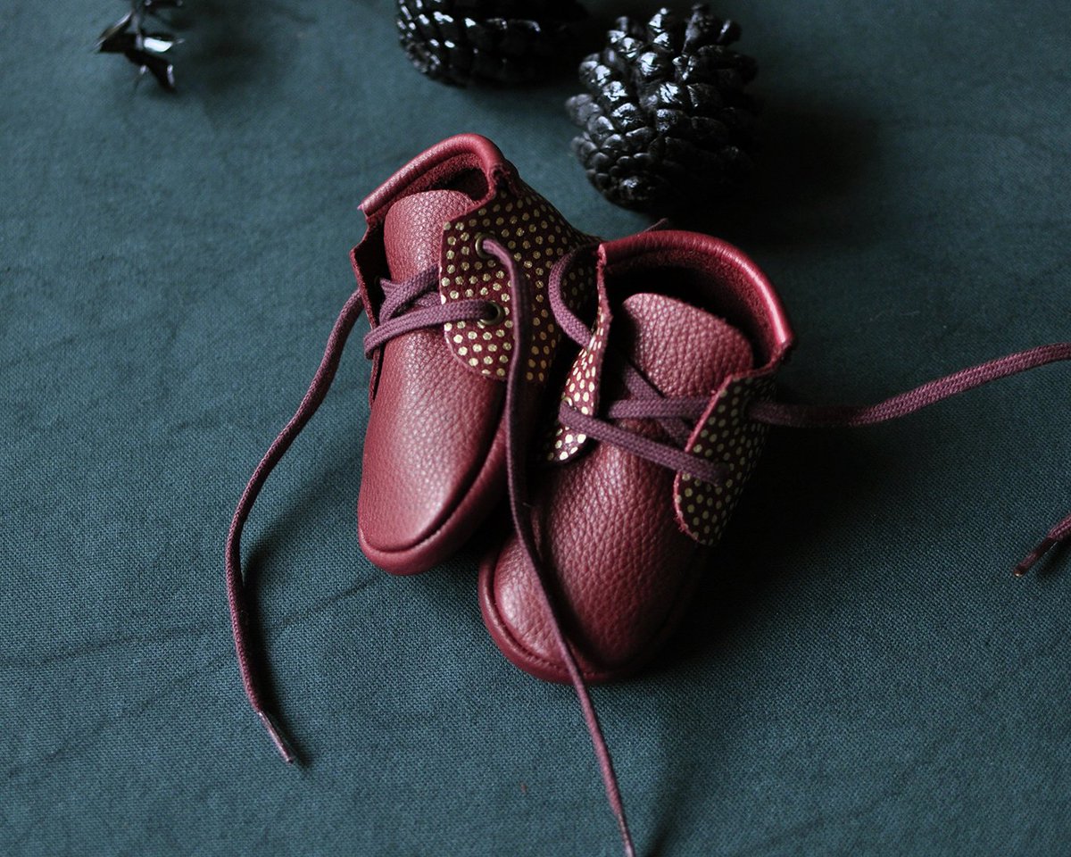 HelloMaximinus's tweet photo. *Christmas Edition* Les 3 nouveaux modèles aux motifs exclusifs sérigraphiés à Lyon sont en ligne! Frais de ports offerts code petitpapanoel https://t.co/6v7UmEolC2