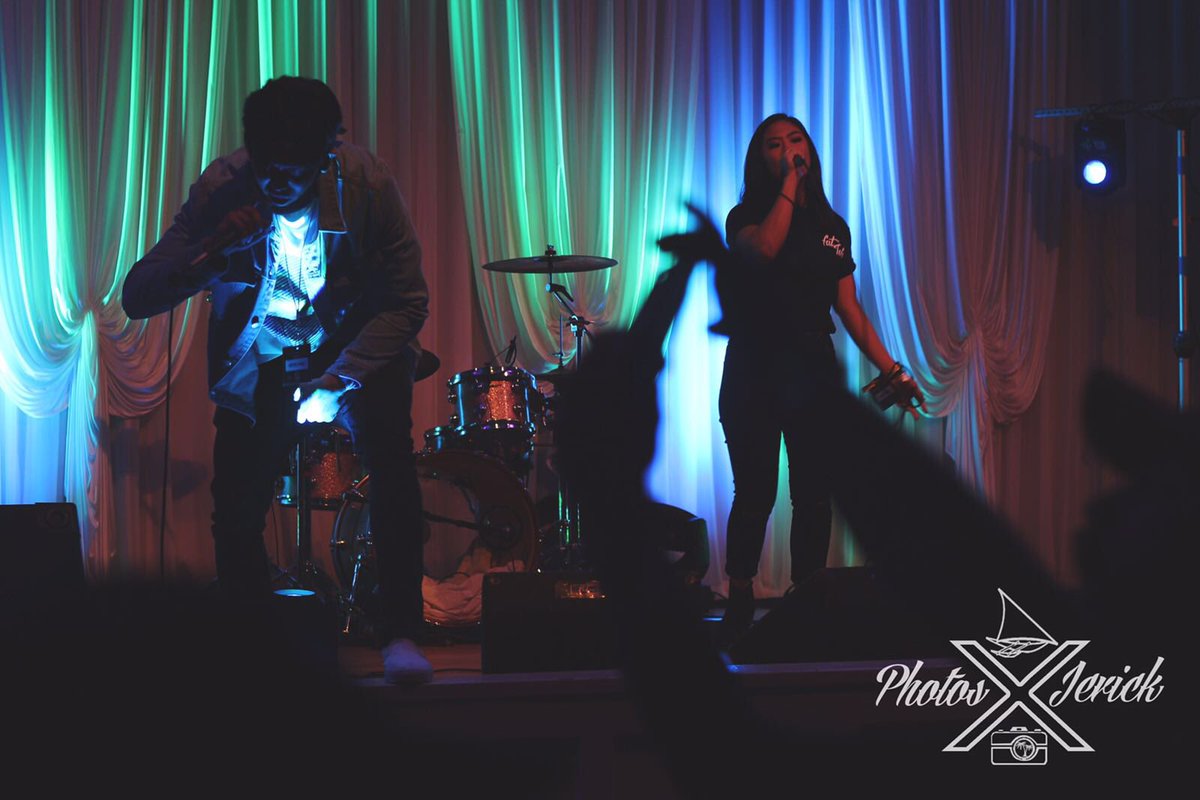 CSWSTHENATIVE's tweet photo. #TBT to THENIGHTSHOW2016. S/o @PhotosbyJerick 📸🙏🏼
#CANTSTOPWONTSTOP
#GUAMBASEDCREATIVES
#THENATIVEWORLDWIDE
#MORETHANABRAND
Fav/Retweet https://t.co/mv5blWMGHR