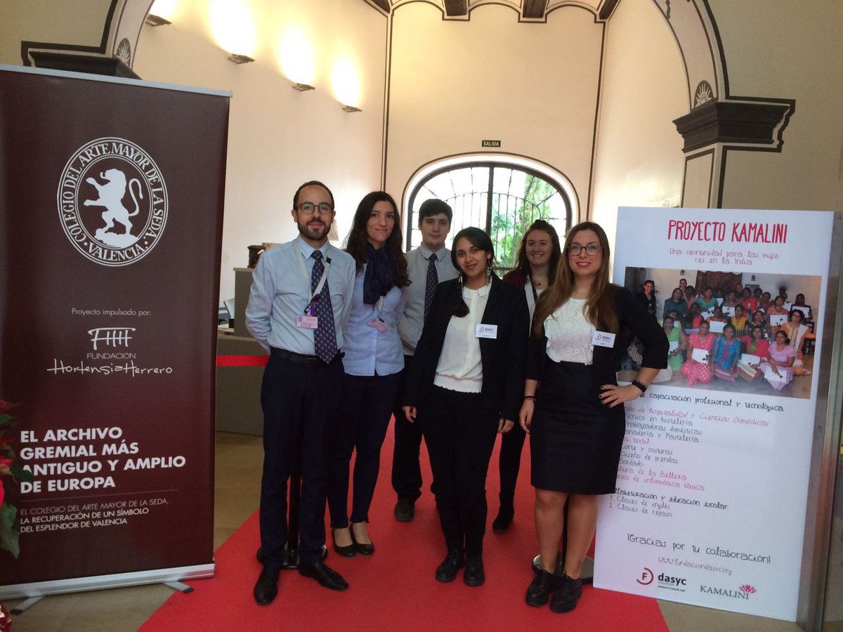 dasyc's tweet photo. Visita el @MuseoSeda durante la mañana de hoy y colabora con nuestro proyecto Kamalini https://t.co/V9a5VttXKt