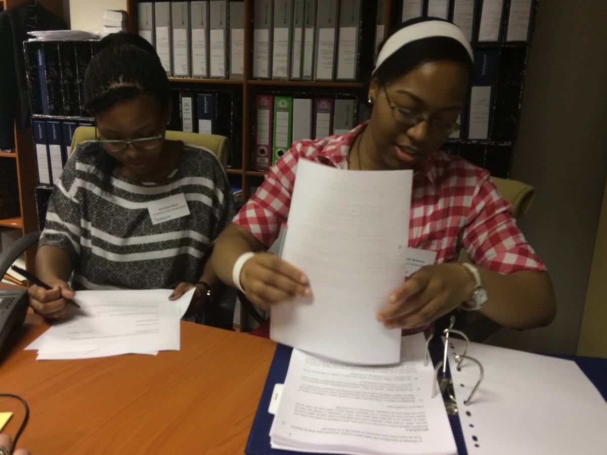 Bowmans_Grads's tweet photo. Our vacation programme students had the opportunity to experience the law in practice, assisting in various departments. #TheValueofKnowing https://t.co/20GsMNNlGf