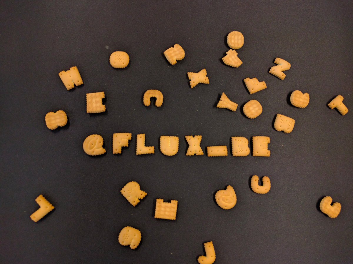 flux_be's tweet photo. Gelukkig! De Sint is toch nog langs gekomen, hmmmm #sint #coockies #webdesign @flux_be https://t.co/QEIphLsPjr