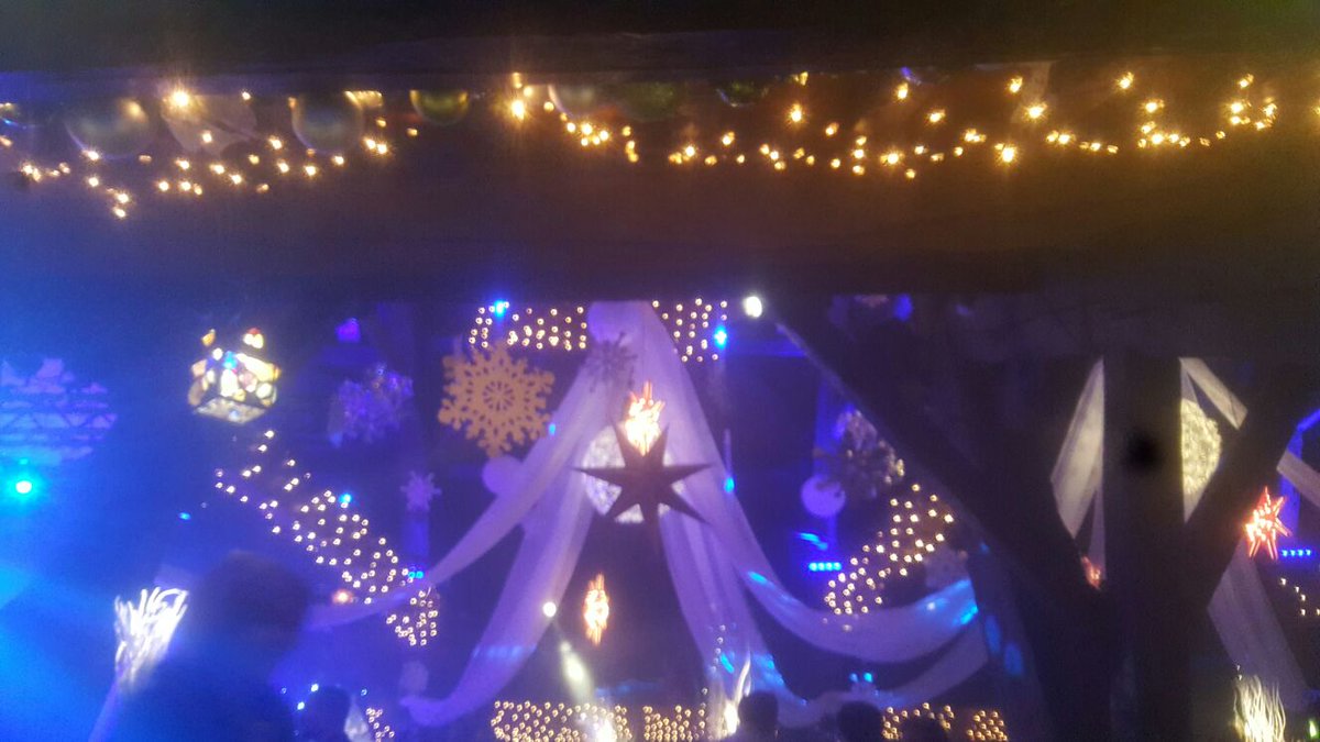 We had a great time at <a href="/Rivington_Barn/">Rivington Hall Barn</a> #Bolton We're feeling very Christmassy!🎄✨