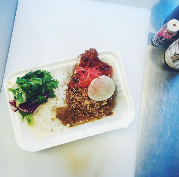 #Lunch is on <a href="/homeboysUK/">HomeboysUK</a> #foodtruck in <a href="/OrchardSquare/">Orchard Square</a> and it smells GOOD!

#sheffield #foodie #popup #ShoutAboutSheffield #Foodblogger