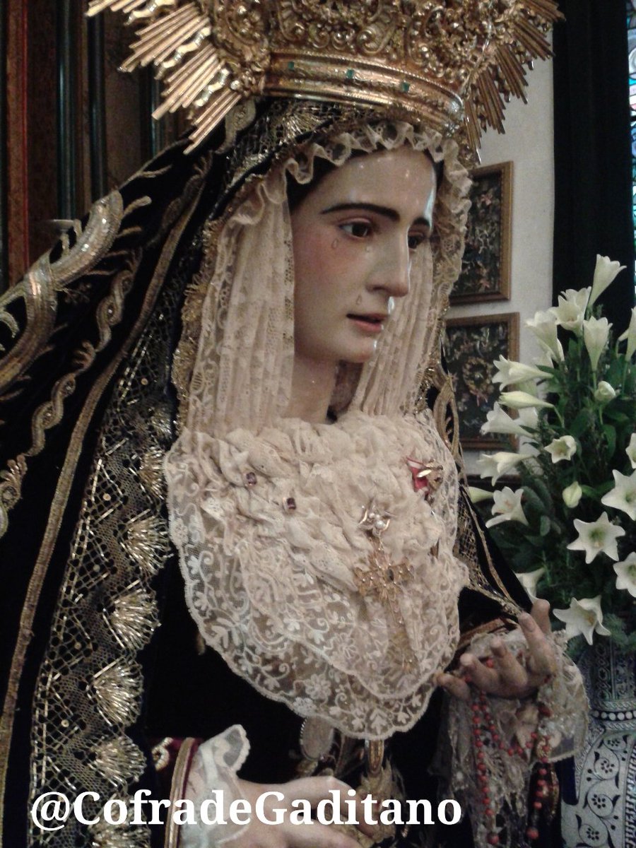CofradeGaditano's tweet photo. Hoy, Solemnidad de la Inmaculada Concepción de María. https://t.co/9DEzgeAAgZ