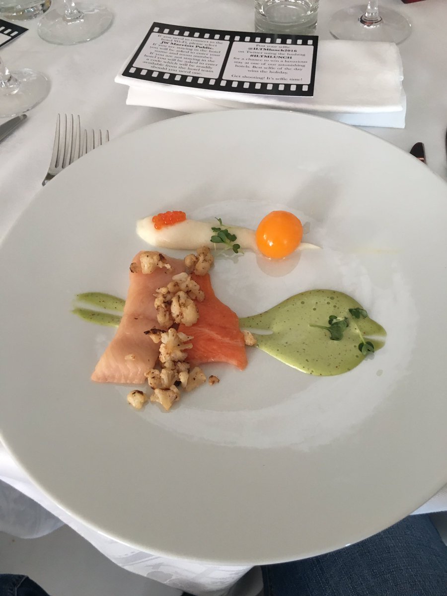VIPbeasley's tweet photo. @iltmlunch2016 lovely #iltmlunch https://t.co/KlUJ2tY3Lp