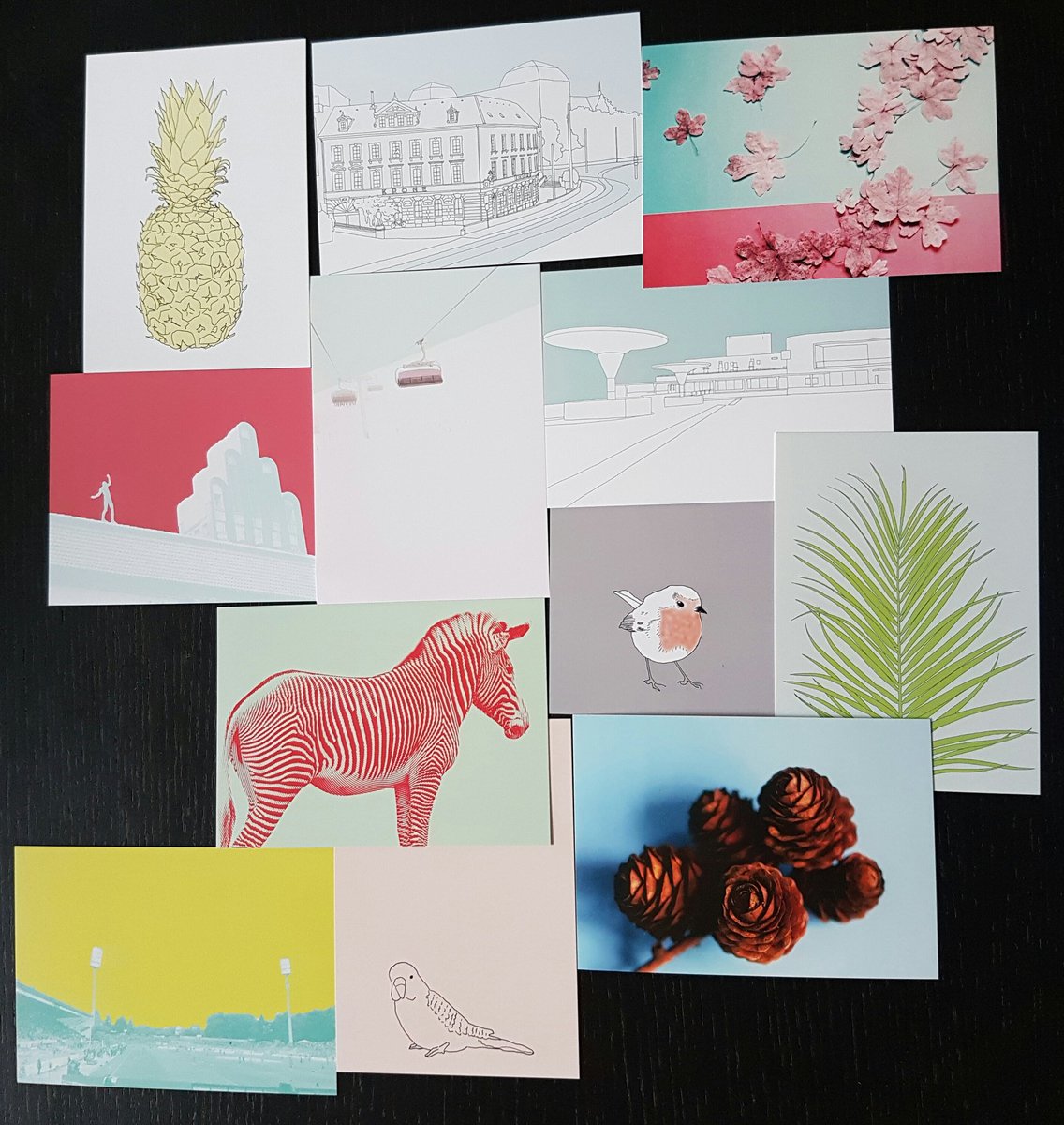 ZEITLOOPS's tweet image. Postcards all over! zeitloops.de