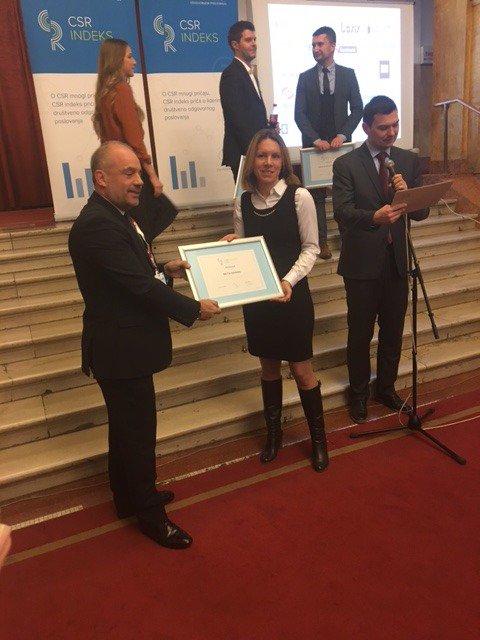 Delta_Holding's tweet photo. Priznanje Delta Holdingu za liderstvo i posvećenost društveno odgovornom poslovanju #CSRIndex #CSR #odgovornoposlovanje https://t.co/L7X1ok7LoN