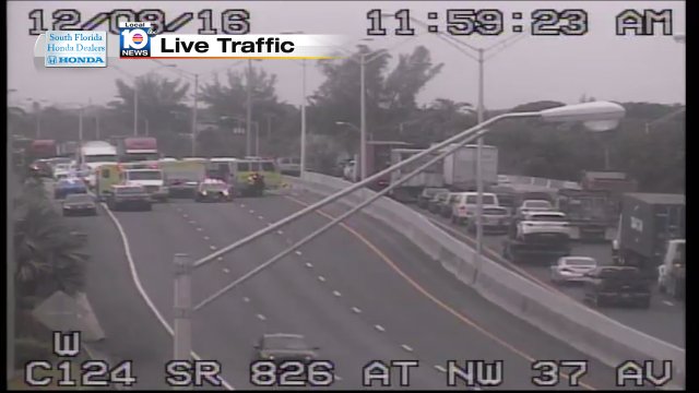 Serious Crash shutting down SR-826 EB at NW 37th Ave #trafficalert https://t.co/OQXfON2hPf