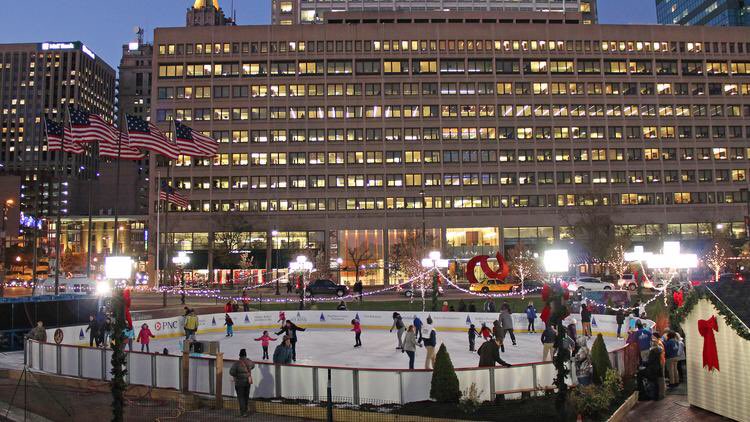 TUCommuters's tweet image. 2️⃣ days until IceSkating in Baltimore! Free tix avail. @ UU box office! Great way to have some fun before finals start! *skate rental $4*