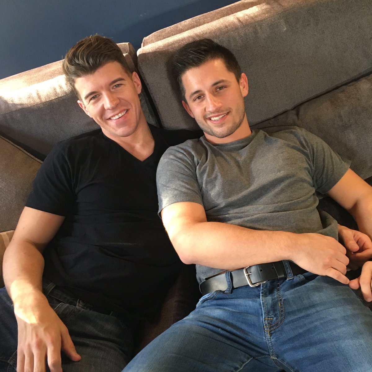 Alex_GrayXXX's tweet photo. Had an amazing time in vegas with @FalconStudiosPR https://t.co/fFHQJRa5YO