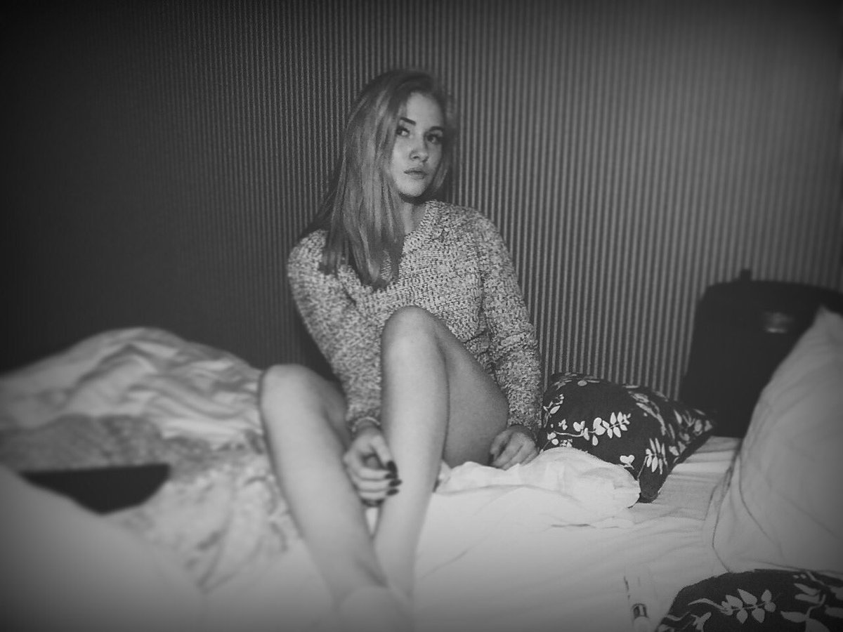 Ночь-это просто одна очередная ночь,нам пережить её и мы не торчи. Утром солнце выйдет,поднимет мать с отцом Ночь-я проснусь и буду взрослым