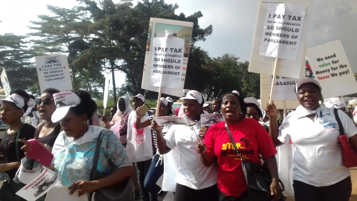 ElliotOrizaarwa's tweet photo. I love my MP and love MPs but for sure financing for development needs all us to participate #TAXMPS #CSBAG Uganda #SEATINI #Actionaidug https://t.co/YIojC3Yw7E