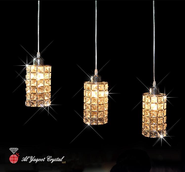 Yaqoot2016's tweet photo. The Best place to buy #chandeliers in the #UAE.  https://t.co/0g7zyNMwiv https://t.co/vt19uebMxI