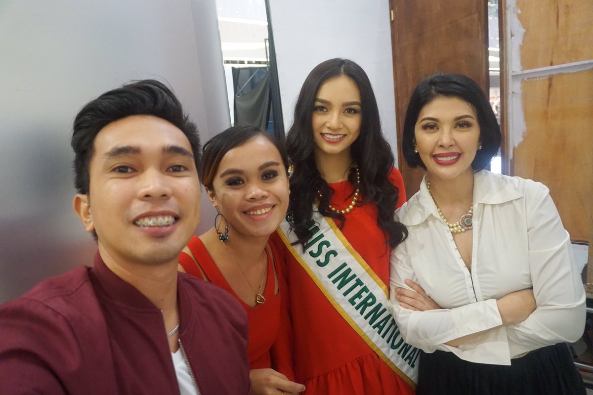 Medyomaldito's tweet photo. Thank you sa pag invite namo, PLDT HOME ❤️

NEXT EVENT: AYALA CENTER CEBU | DEC 10, 5PM
Procter and Gamble | Rose Pharmacy

See you! ❤️ https://t.co/wHOwn2nJze