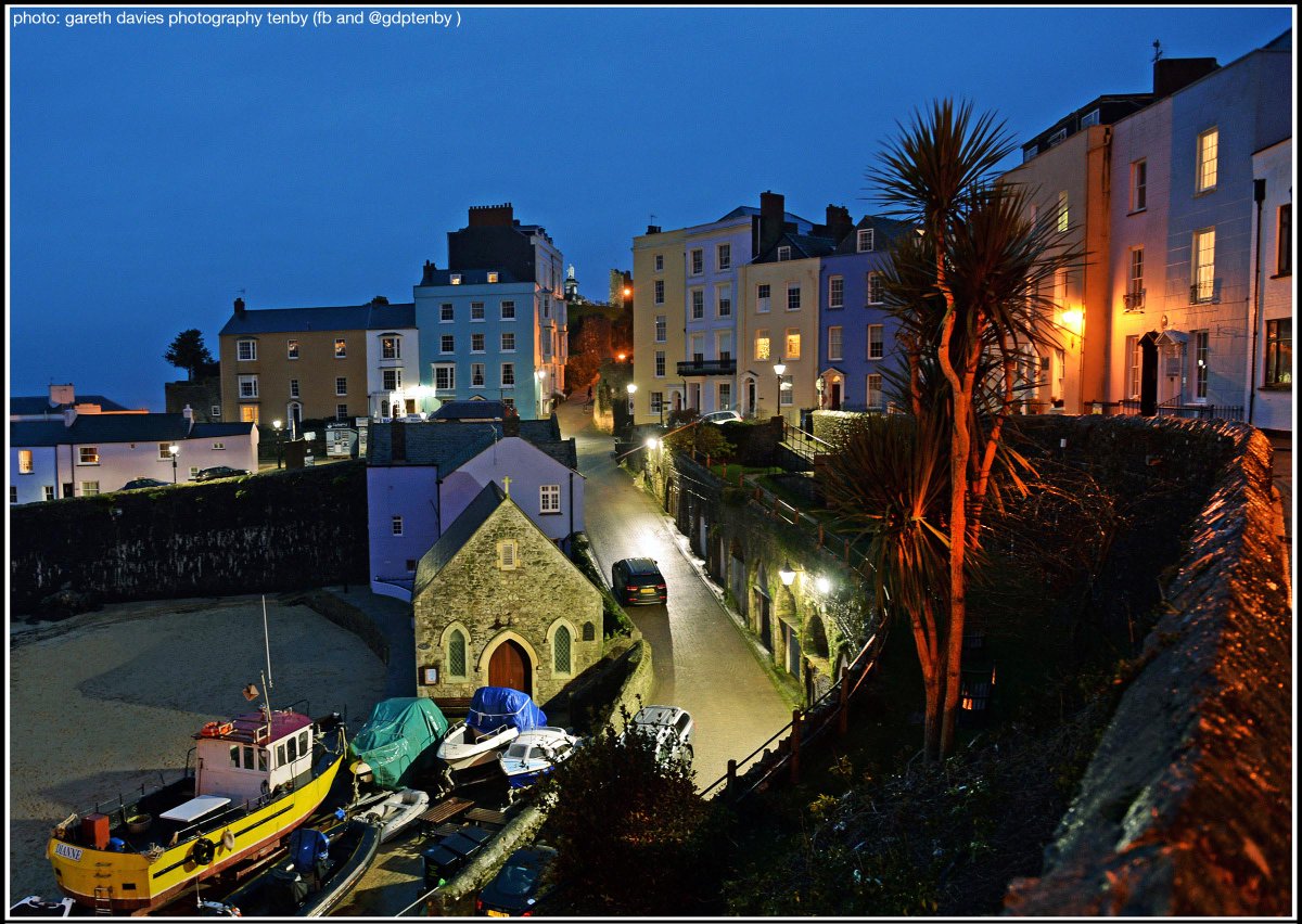 GDPTenby's tweet photo. Tenby &amp; the light sang out like a cosmic choir early evening yesterday
@ItsYourWales @ruthwignall @DerekTheWeather @TenbyVG @VisitPembs https://t.co/Pveh7Bo2Sj