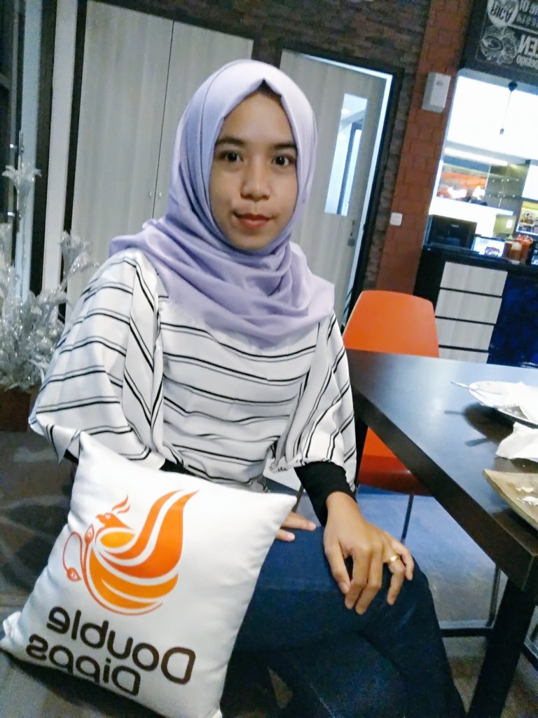 BeeCuu tweet picture