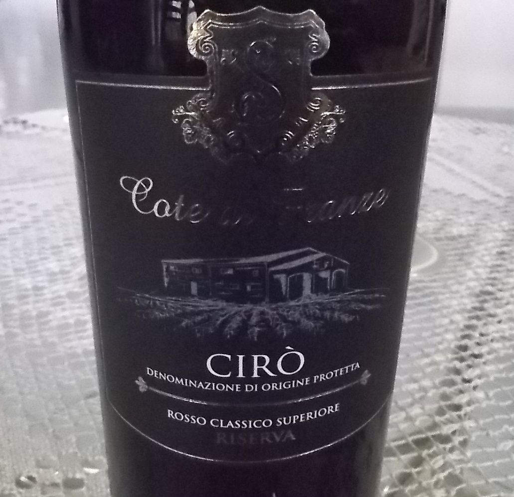 ricasoli99's tweet photo. #Cirò Rosso Classico Superiore Riserva 2012 Dop @cotedifranze – Vincitore a Radici del Sud 2016 https://t.co/72GzxId9QL @lucianpignataro https://t.co/Oa3lBDylL1